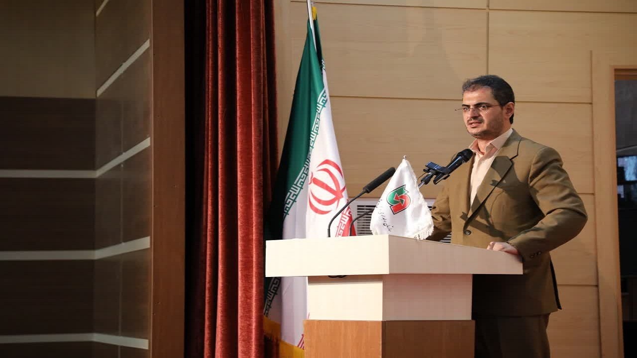 بهره‌برداری کامل از راه آهن سنندج و فرودگاه سقز در نیمه اول سال ۱۴۰۲