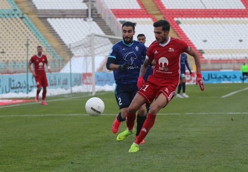 استقلال- پرسپولیس؛ دوئل گل محمدی و ساپینتو در دربی ۹۹