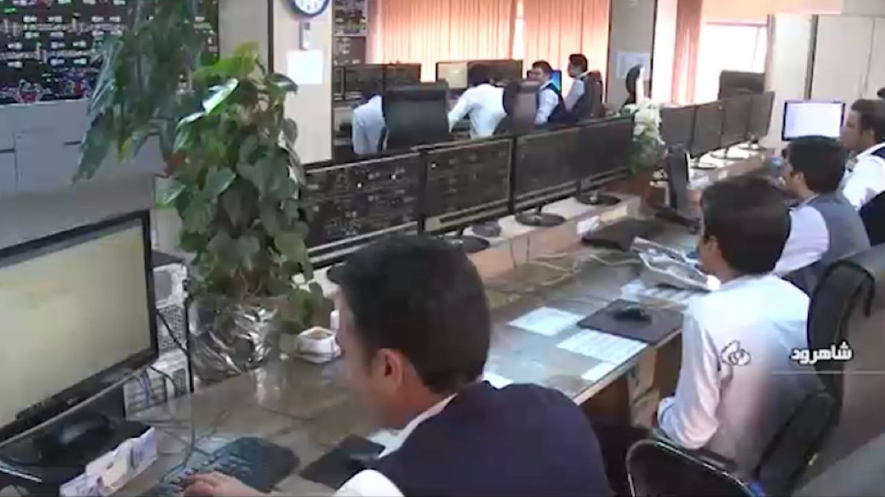 تجلیل از کارکنان مرکز کنترل ریلی راه آهن در شاهرود
