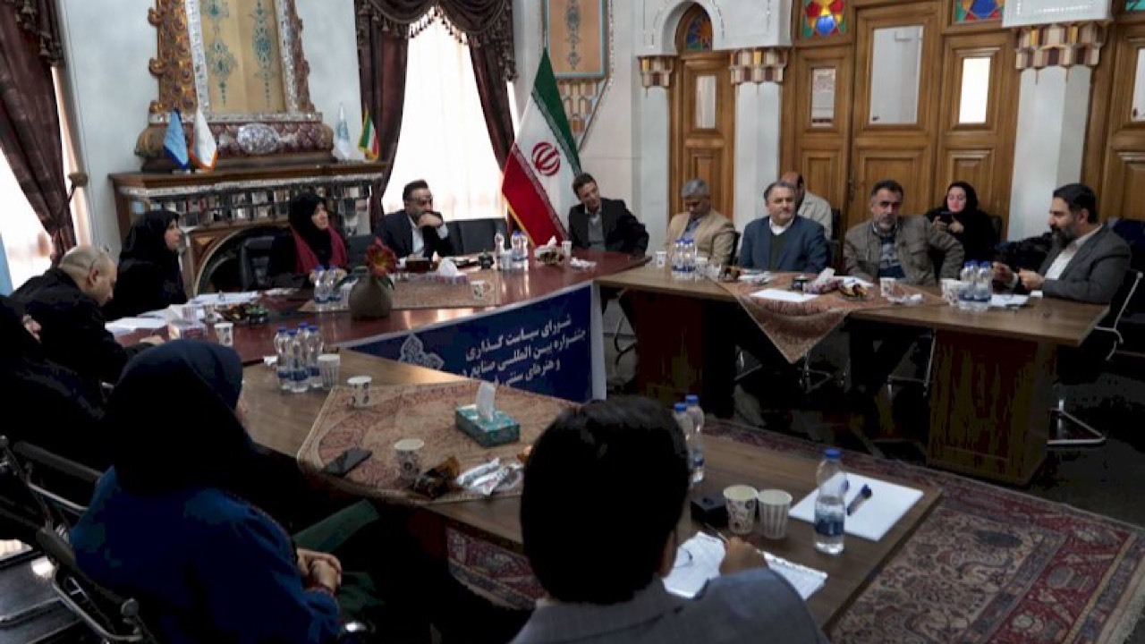 لزوم ایجاد ادبیات جدید برای صنایع‌دستی در جشنواره هنرهای سنتی فجر