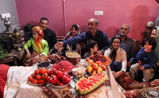 یلدا آیینی به جا مانده از تاریخ کهن ایران یلدا آیینی به جا مانده از تاریخ کهن ایران
