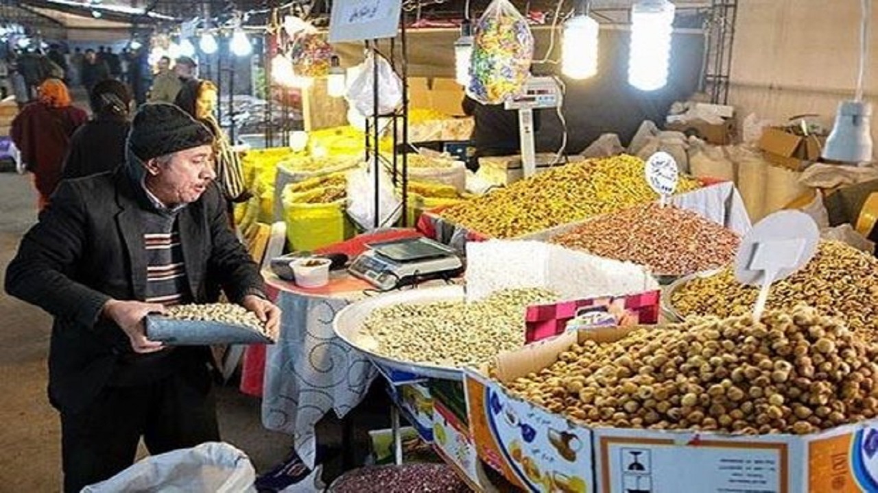 نمایشگاه عرضه کالای شب یلدا در قزوین برپا شد