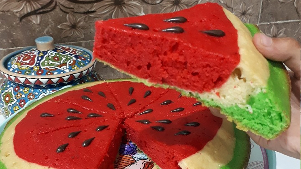 آموزش درست کردن کیک هندوانه برای شب چله + فیلم
