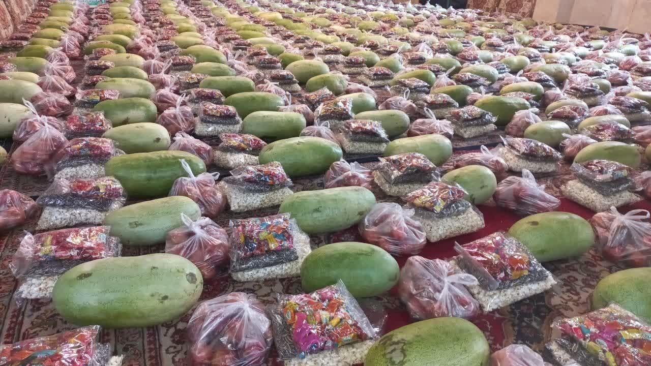 توزیع ۴۰۰ بسته کمک معیشتی در قزوین