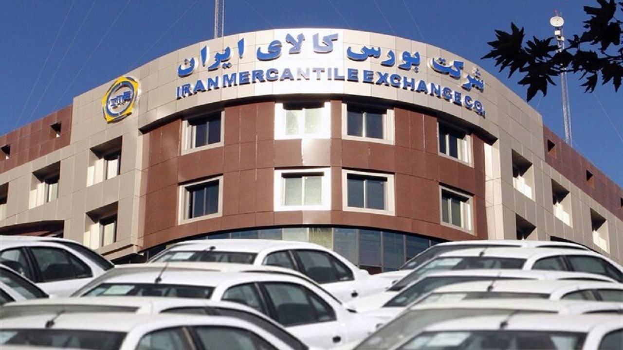عرضه خودرو در بورس کالا به شفافیت کمک می‌کند