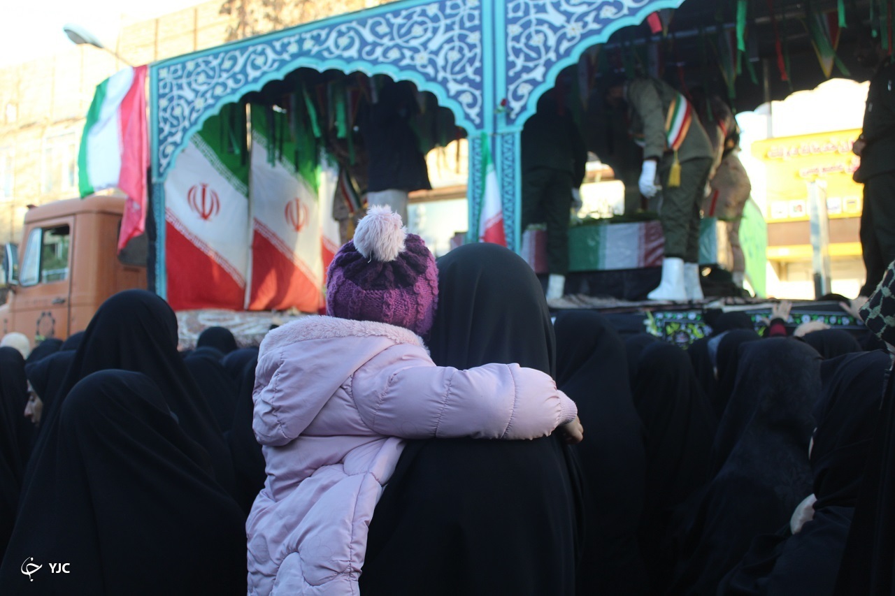 تشییع پیکر شهید گمنام در تایباد