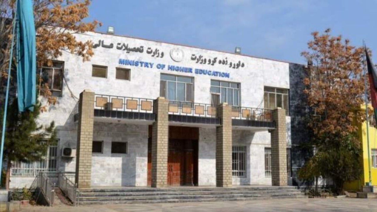طالبان خواستار حضور اساتید دانشگاه ها در کشور شدند