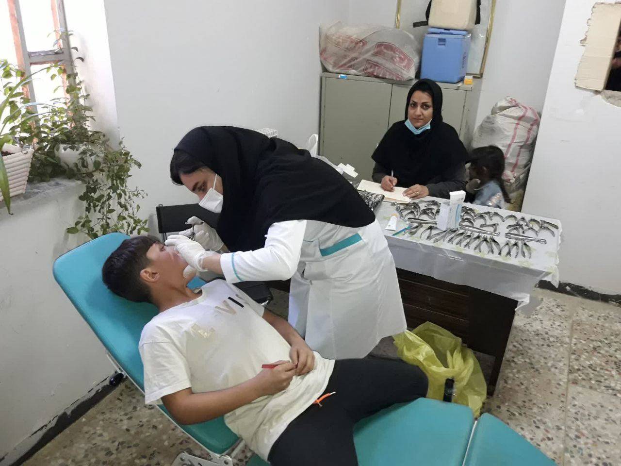 ارائه خدمات پزشکی و بهداشتی جامعه بسیج در روستای رماوند + تصاویر