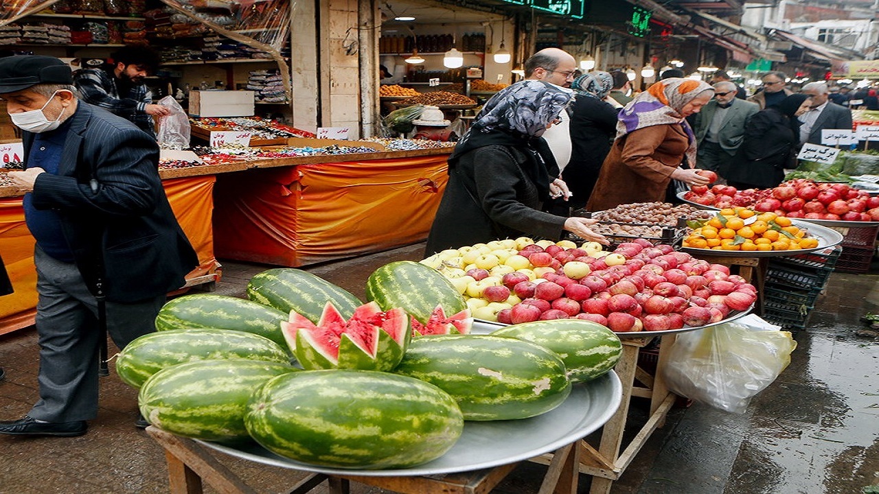 خرید «شب یلدا» در بازار‌های رشت + تصاویر