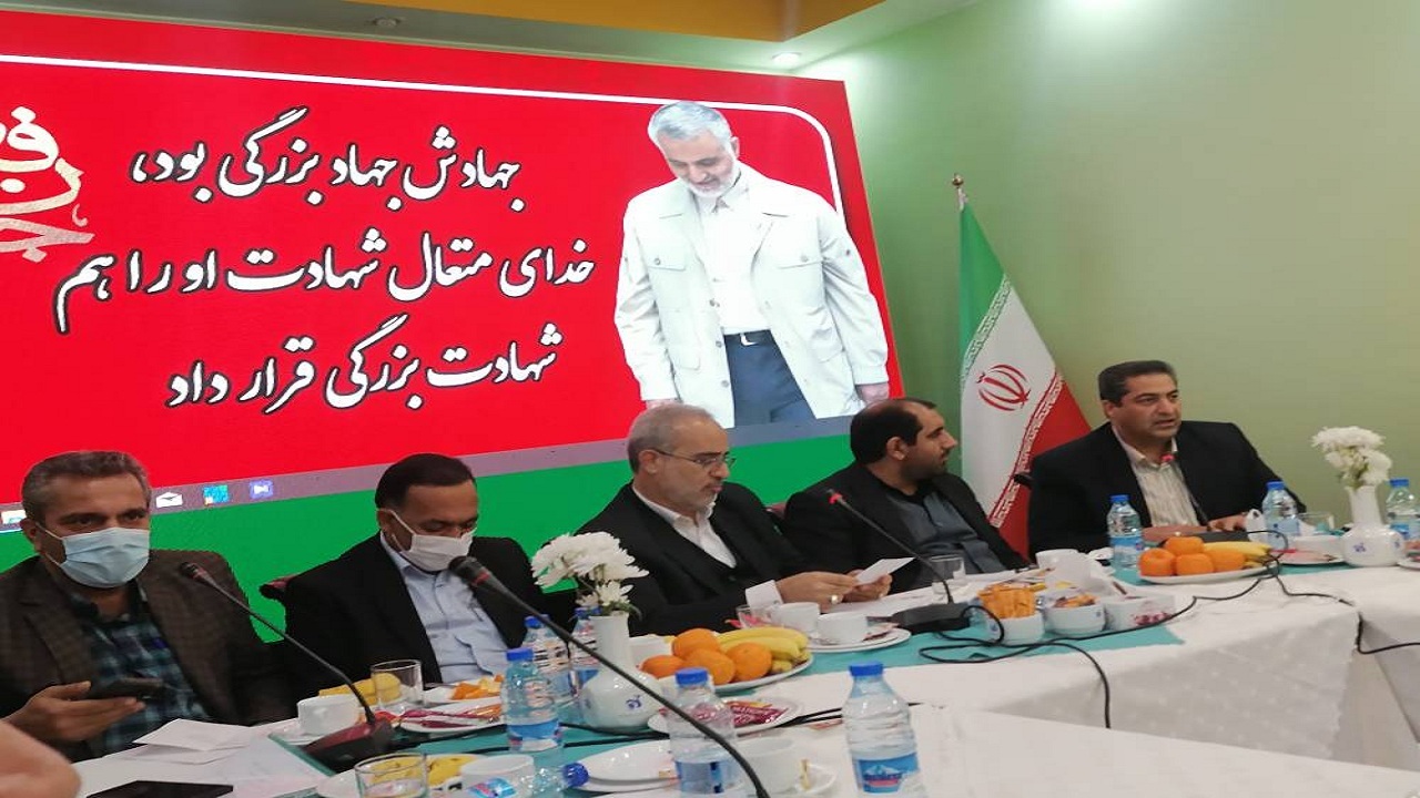 ماجرای سنگ ۶۰ تنی بالای گلزار شهدا چه بود؟