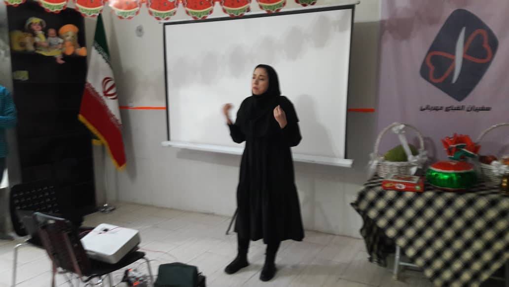 برگزاری جشنواره قصه گویی البرزی ها به مناسبت یلدا + تصاویر