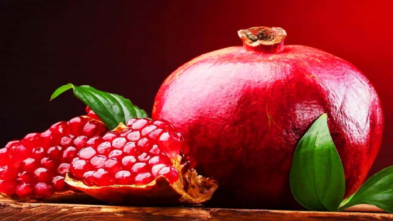اجرای پویش احسان انار شب یلدا در مراغه