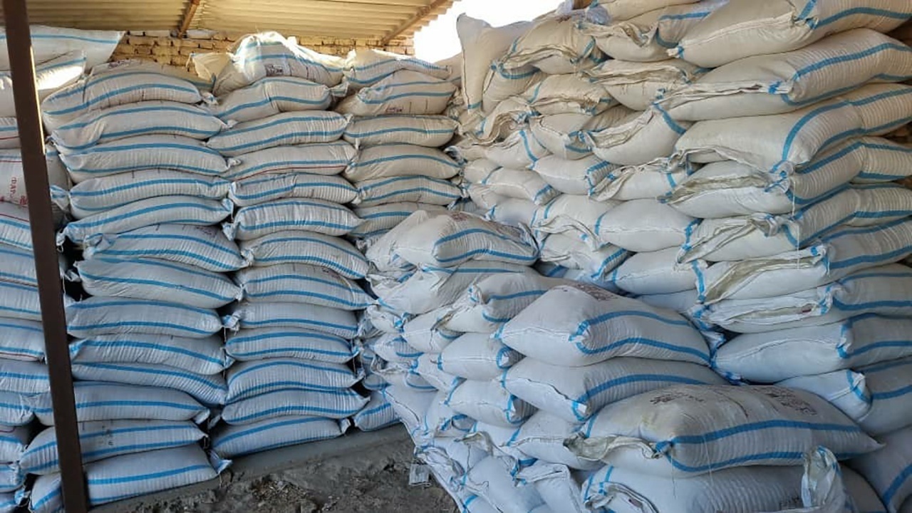 کارگاه تولید کودشیمیایی تقلبی در کبودراهنگ شناسایی شد
