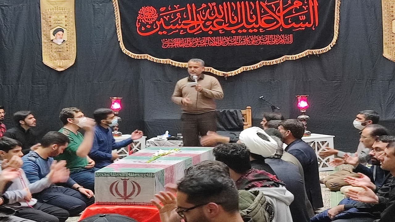تجدید میثاق با دو شهید گمنام در دانشگاه علوم پزشکی شهید صدوقی یزد