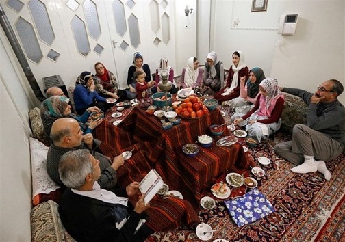 شووُچلَه؛ رسوم پای ثابت یلدای مردم استان سمنان در بلندترین شب سال