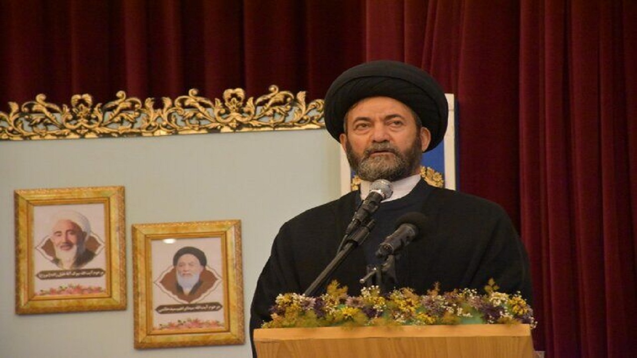 ترویج پرداخت زکات در جامعه نیازمند تبلیغ و کار فرهنگی است