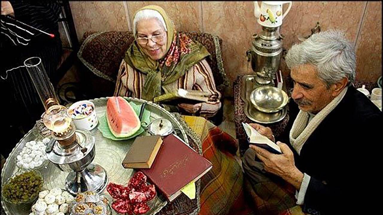 حضور پُررنگ اشعار و داستان های کهن فارسی در شب چلّه