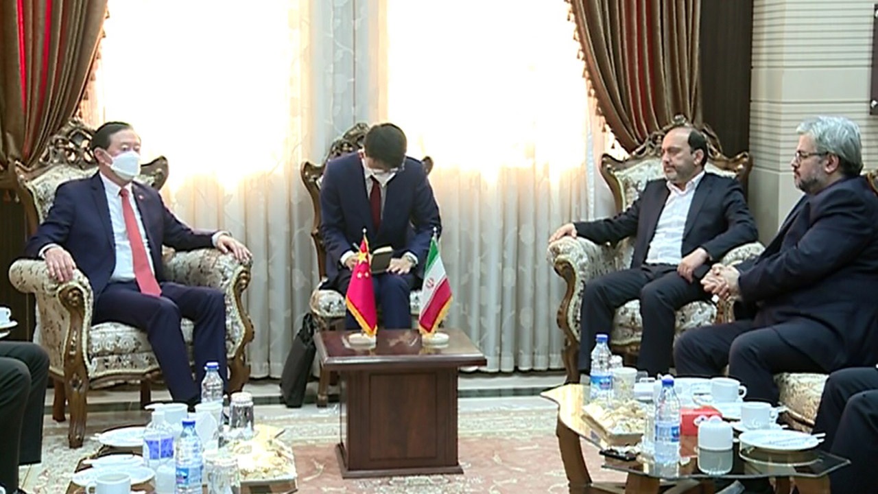 دیدار سفیر چین در ایران با استاندار هرمزگان