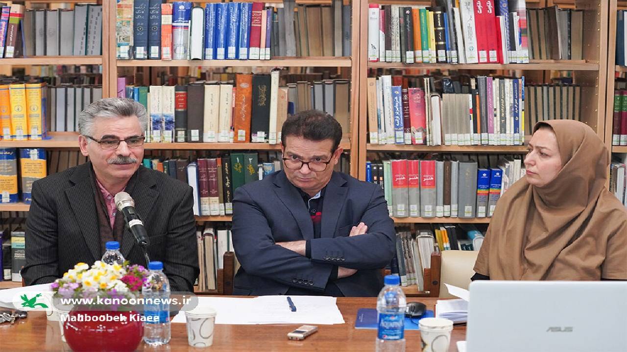خواندن و نوشتن آرمان مدارس نیست