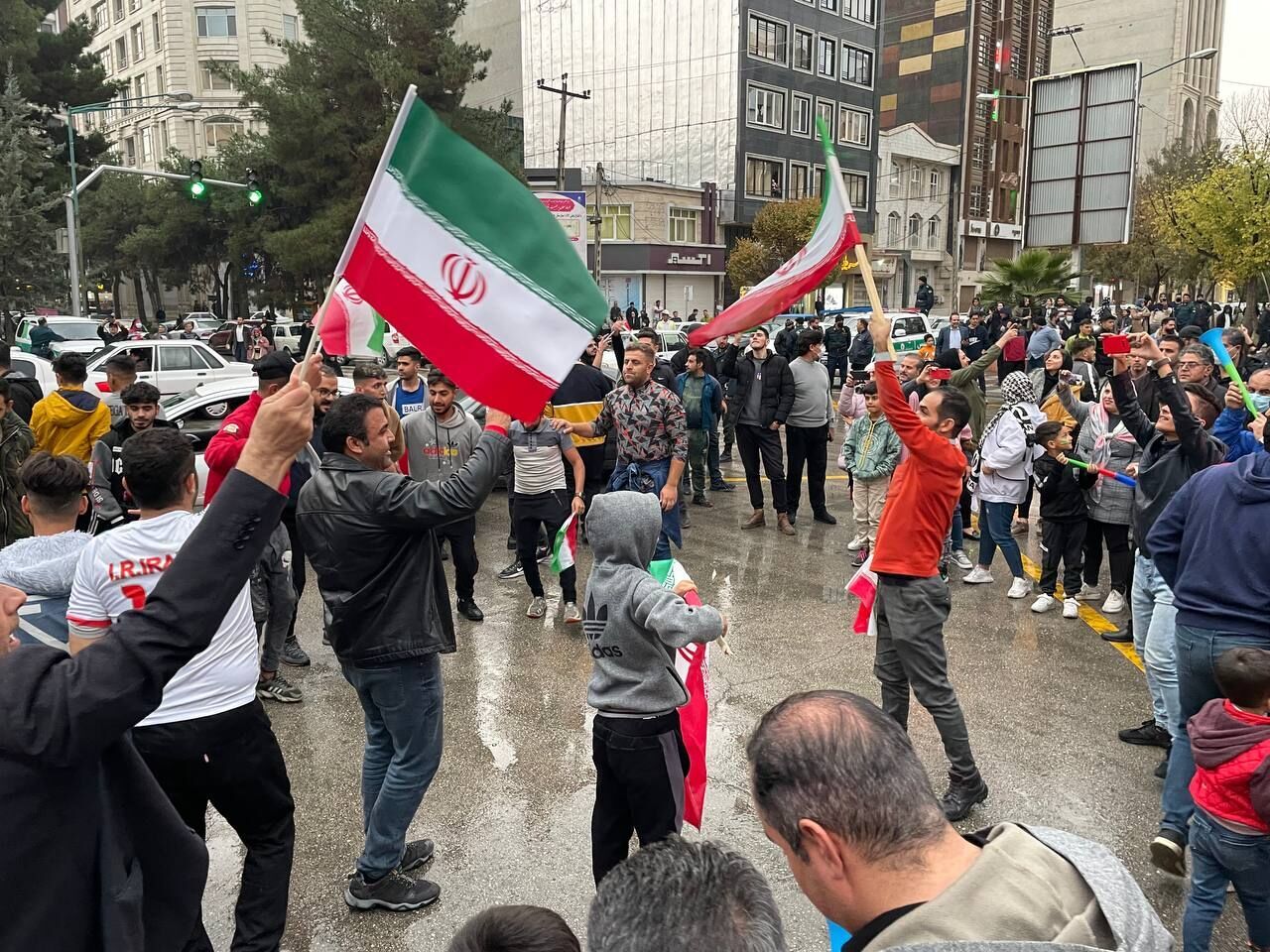 شادی پیرمرد تهرانی روی آنتن زنده+ فیلم