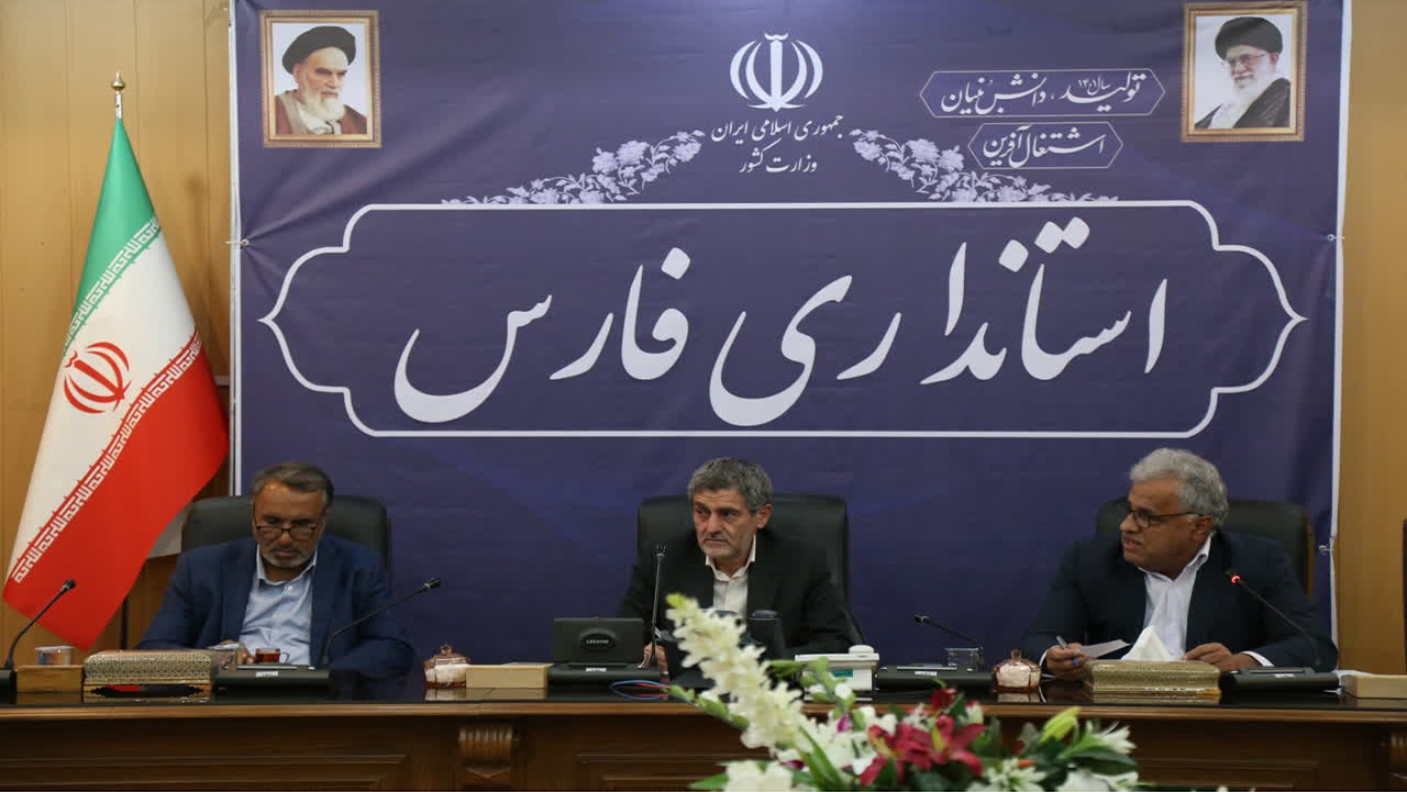 کمبود منابع مالی مانع بهره‌برداری از آزادراه شیراز به اصفهان نشود