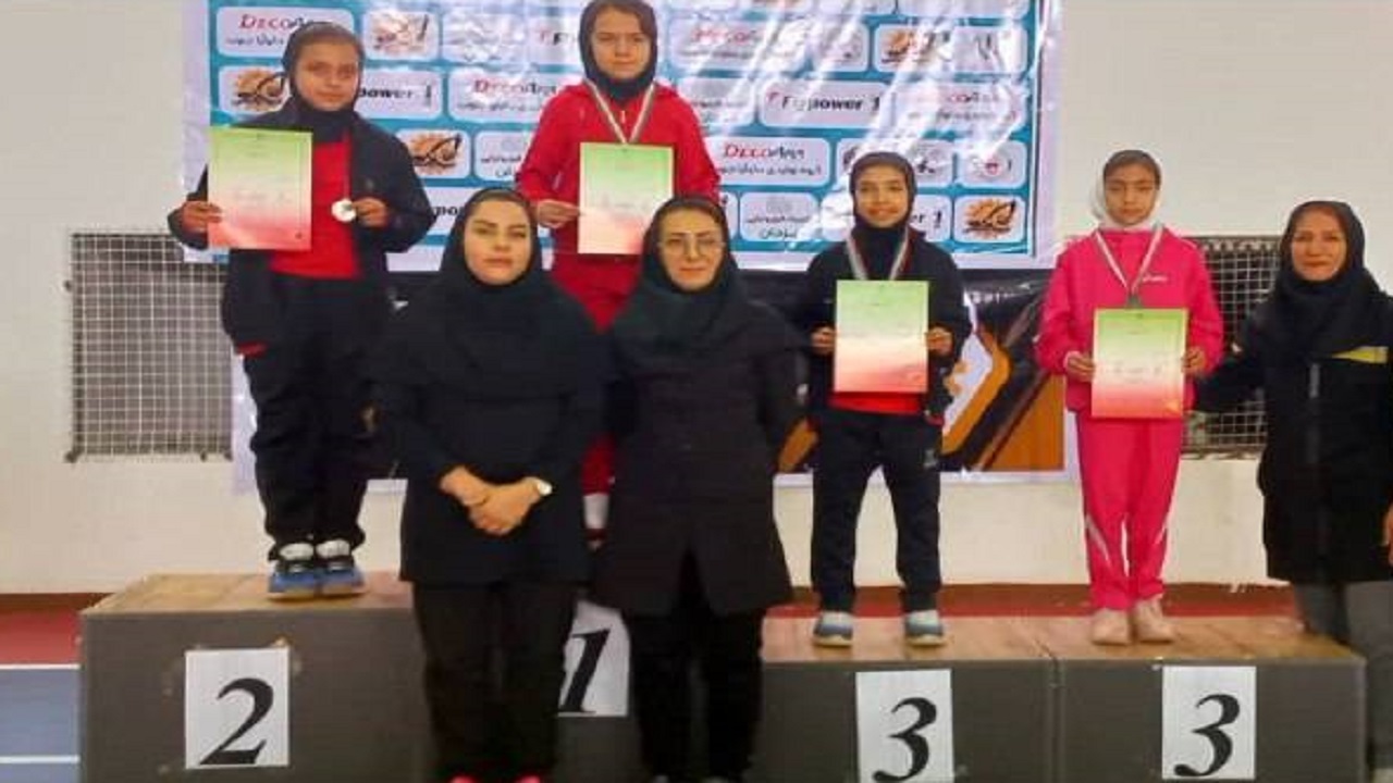 کسب مقاوم سوم مسابقات قهرمانی بدمینتون نونهالان کشور