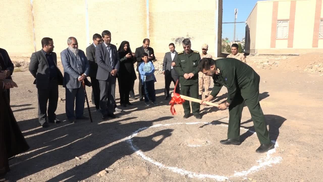 کلنگ زنی دهکده اقتصاد مقاومتی بسیج بافق
