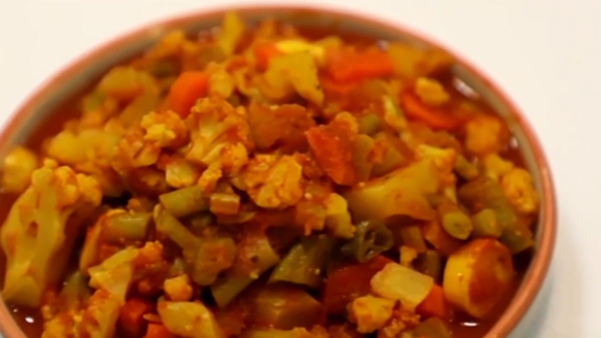 طرز تهیه خورش مرغ و لبو + فیلم
