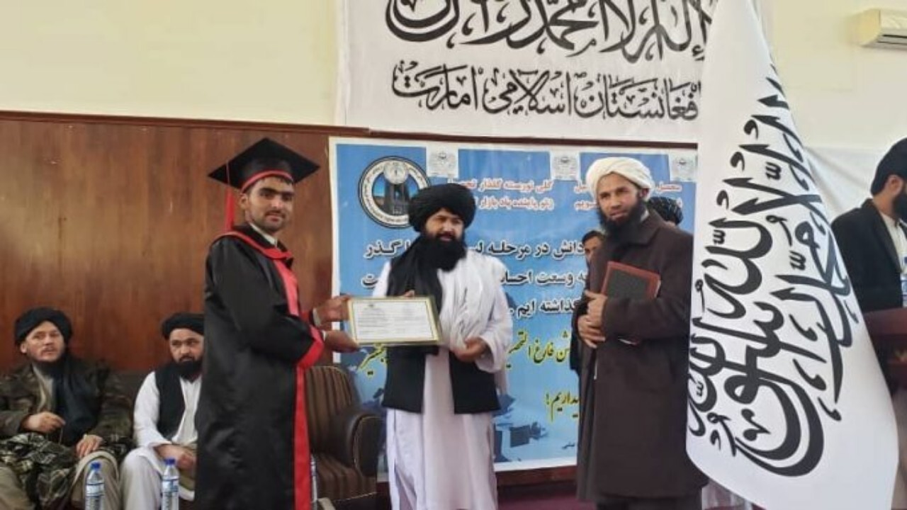 طالبان مؤسسات تحصیلی تخریب شده در پنجشیر را بازسازی می‌کنند