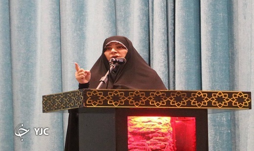 دانش آموزان و فرهنگیان سهم بالایی در دفاع مقدس داشتند / مسئولیت سنگینی متوجه دانش آموز بسیجی است