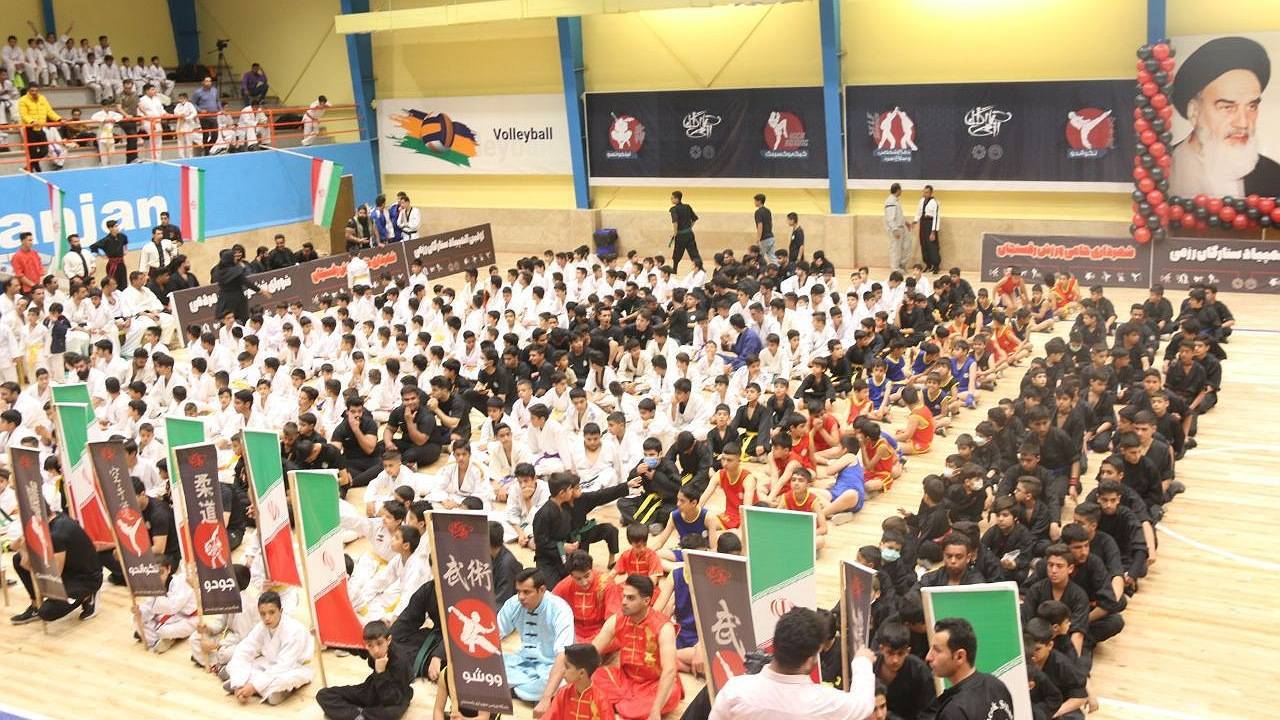 آئین افتتاحیه المپیاد ورزشی ستارگان رزمی در رفسنجان