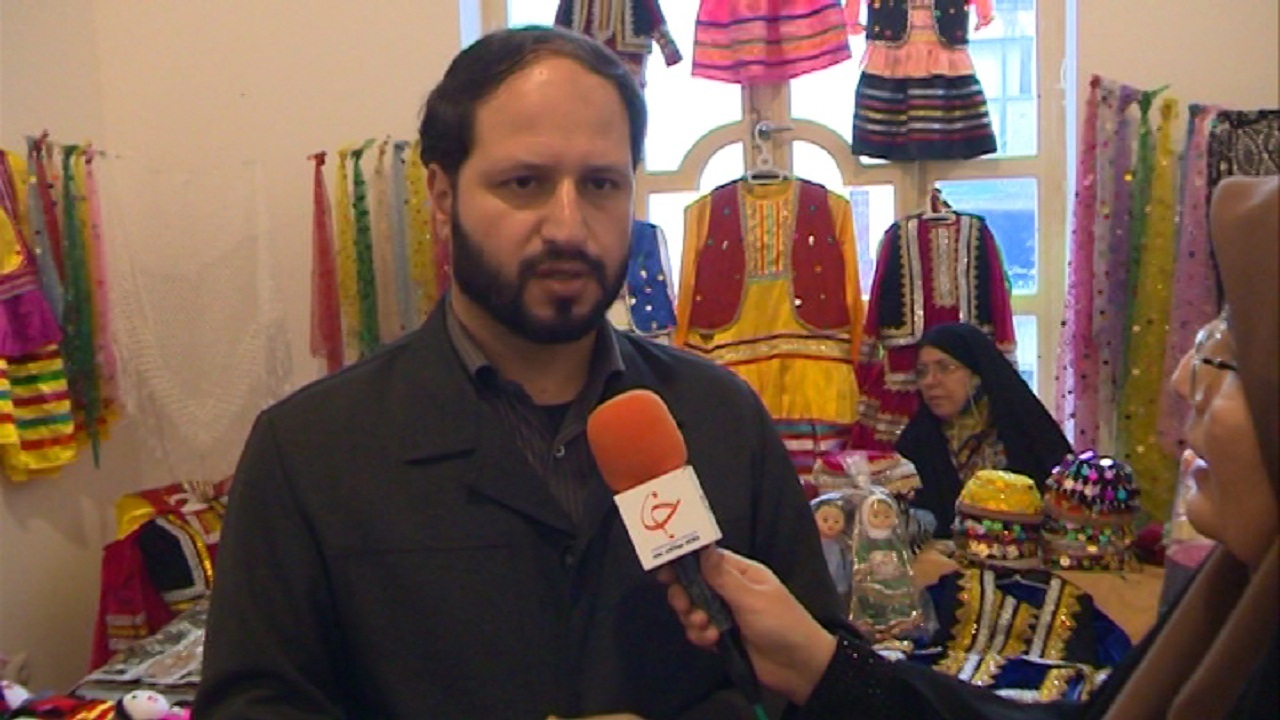 نخستین جشنواره ملی صنایع دستی بسیج در گیلان آغاز به کار کرد