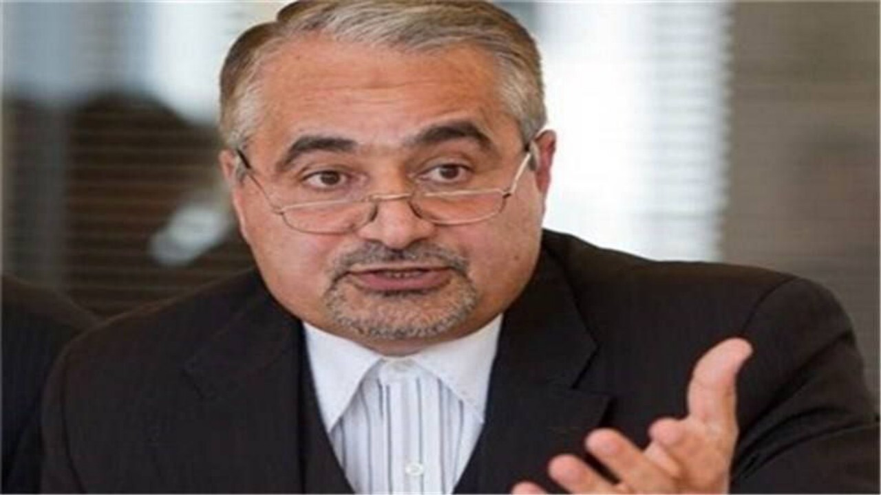 مجلس به همسران خارجى زنان ايرانى هم تابعيت بدهد