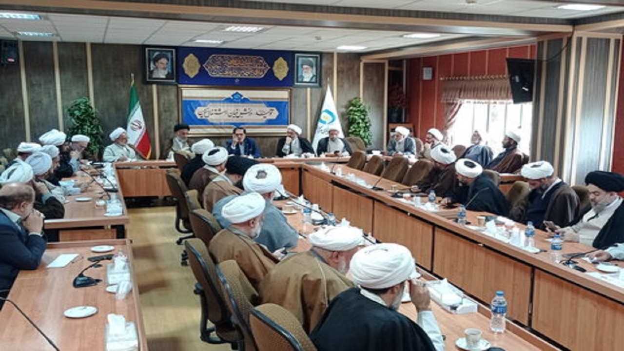 فعالیت ۲۹۸ شبکه فارسی‌زبان علیه جمهوری اسلامی ایران