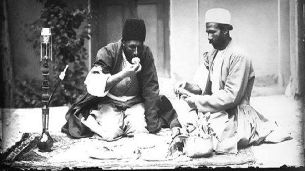 پلوخوری