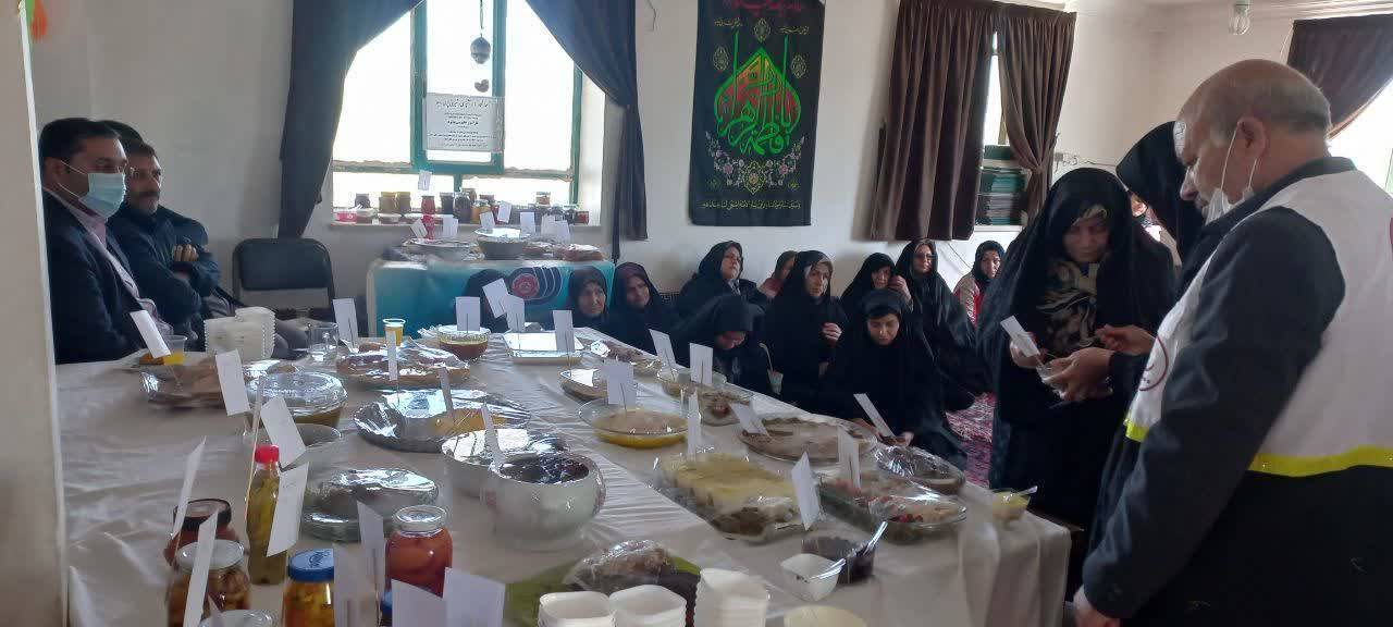 برگزاری جشنواره غذایی روستامحور در بخش مرکزی چناران