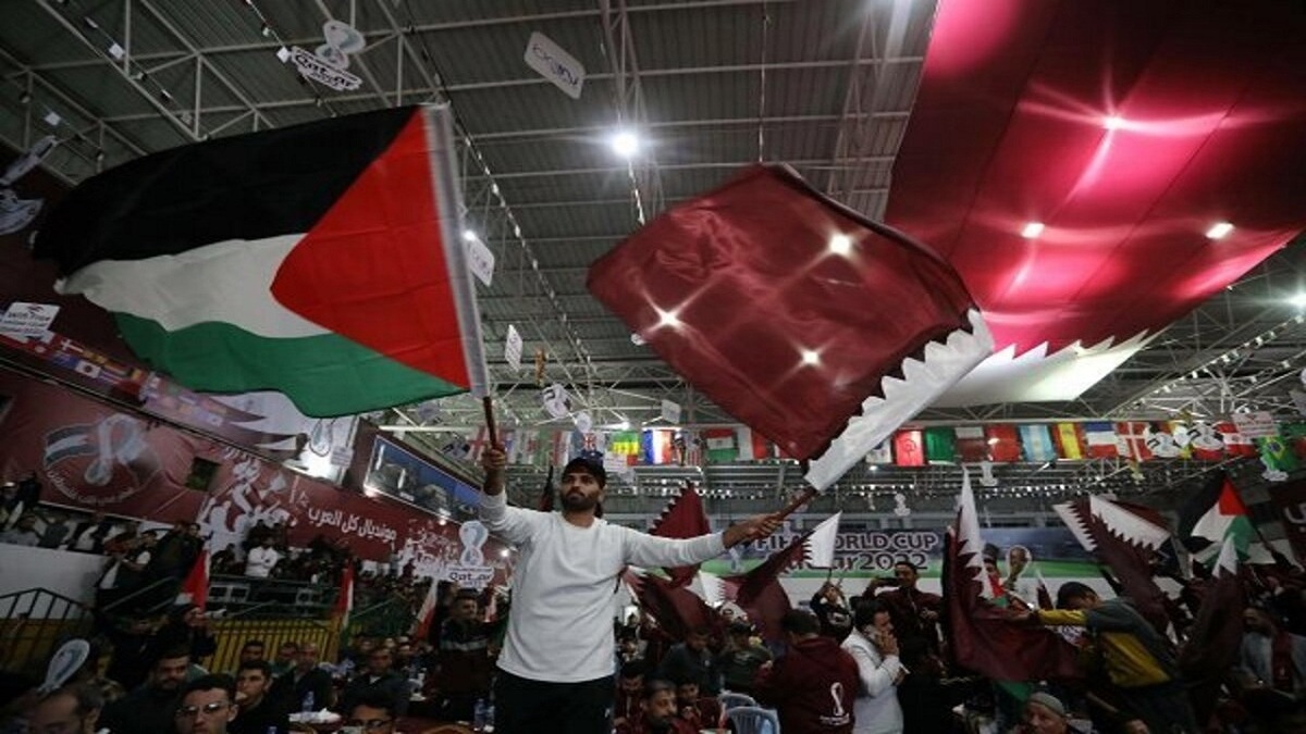 بازداشت وحشیانه یک جوان فلسطینی در مرکز قدس اشغالی + فیلم