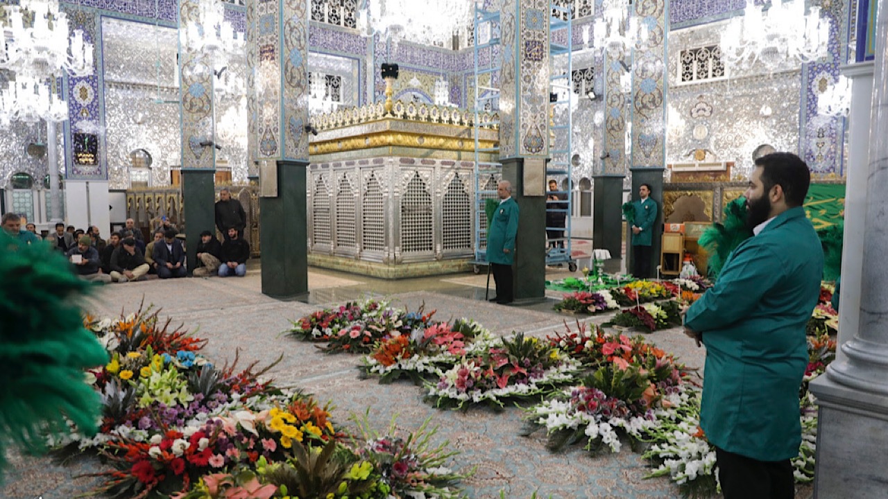 «قرار» شبکه پنج در حرم حضرت زینب (س)