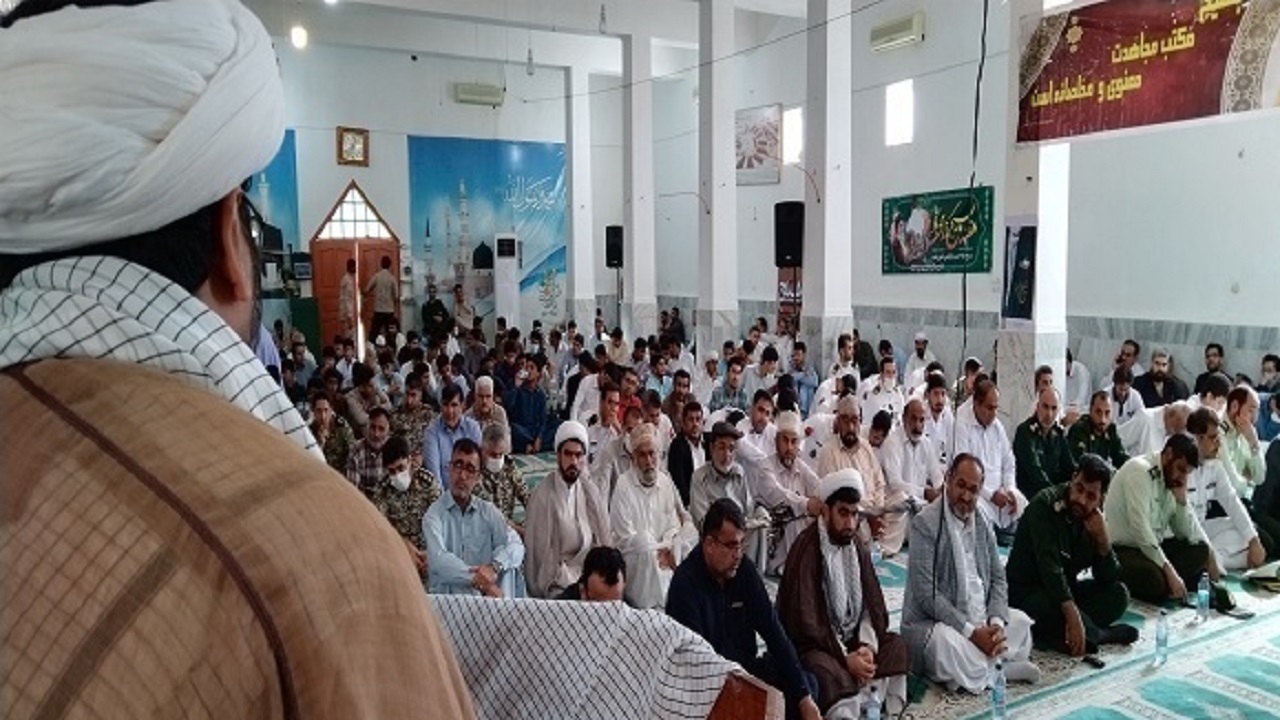 روحیه جهادی بسیجیان ستودنی است