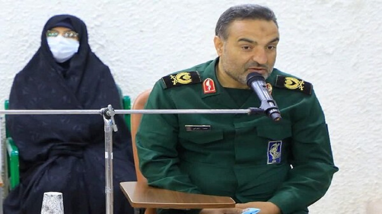 برپایی نمایشگاه دائمی عرضه محصولات اقتصاد مقاومتی در بیرجند