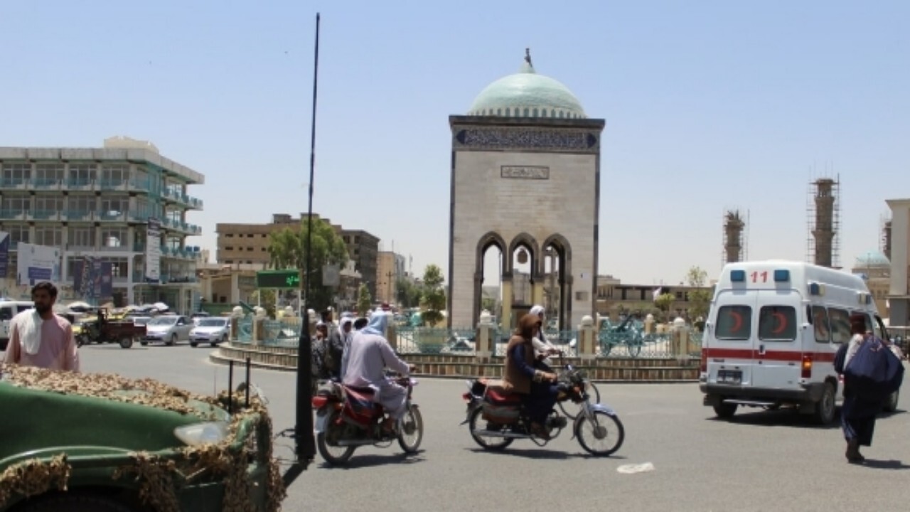 استفاده از موبایل برای نیروهای امنیتی طالبان هنگام ایفای وظیفه ممنوع شد