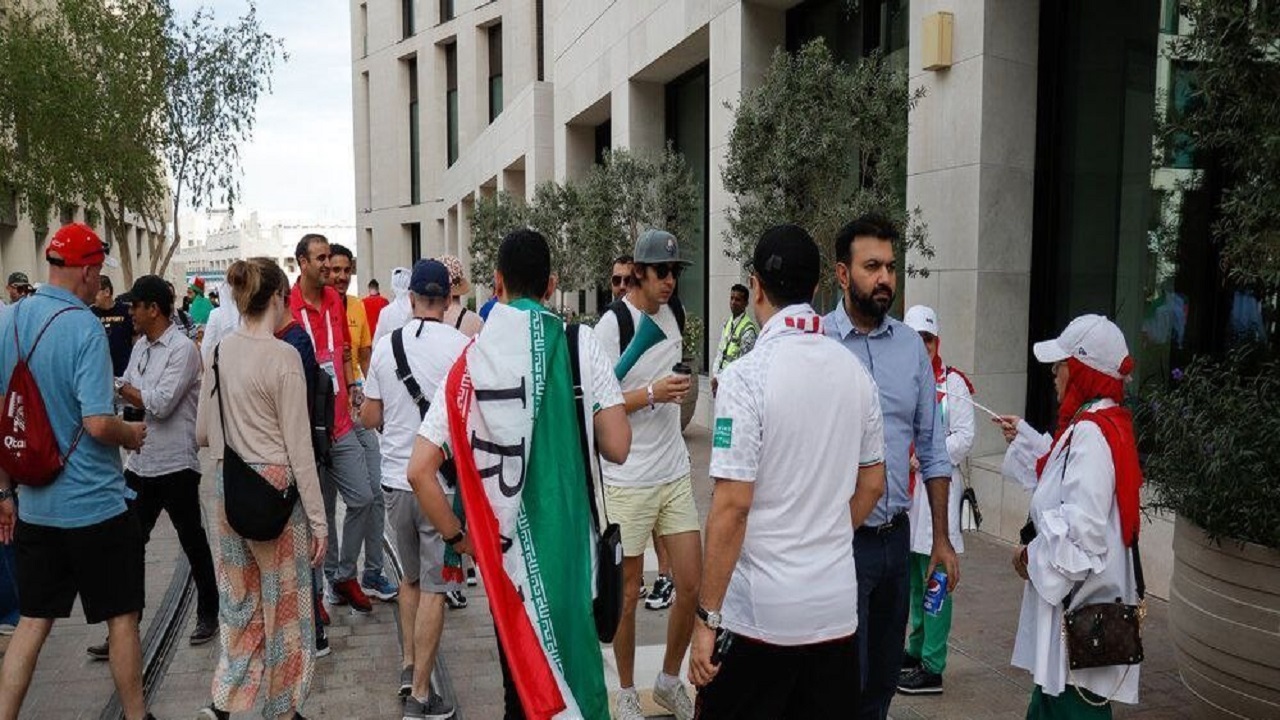 بلیت دیدار ایران-آمریکا تمام شد/ بازار سیاه ۱۷۰۰ دلار