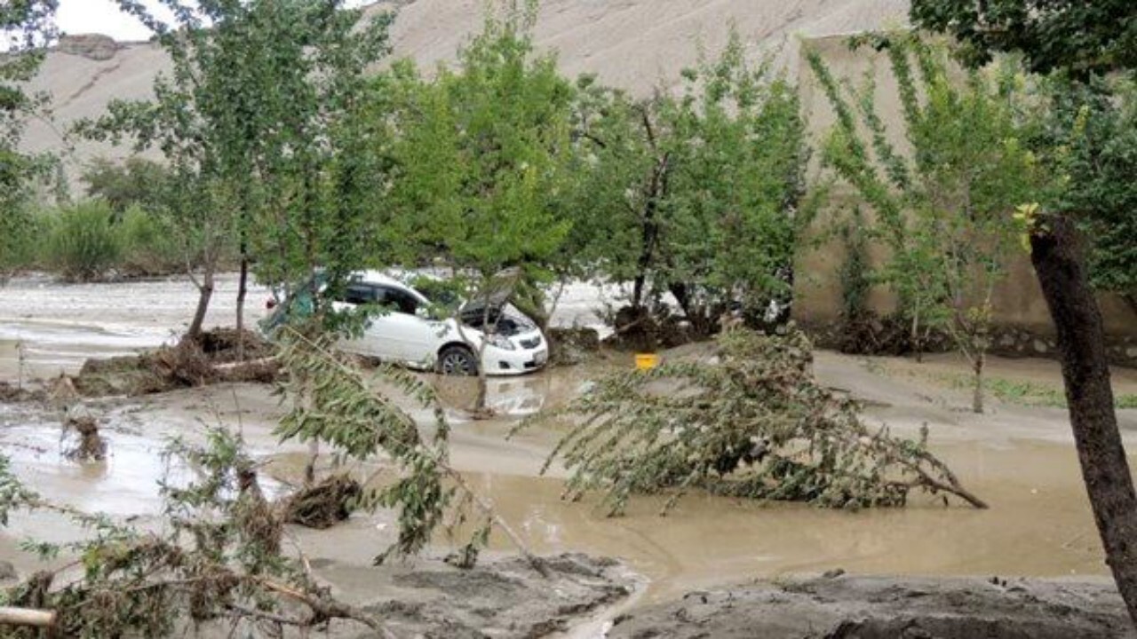 توان کمک به سیل زدگان افغانستانی را نداریم