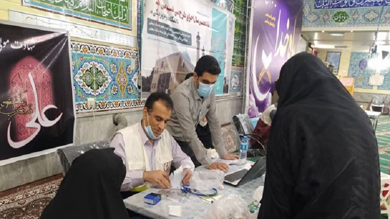 سی شب سی مسجد سنت حسنه‌ پزشکان در ماه مبارک رمضان + فیلم