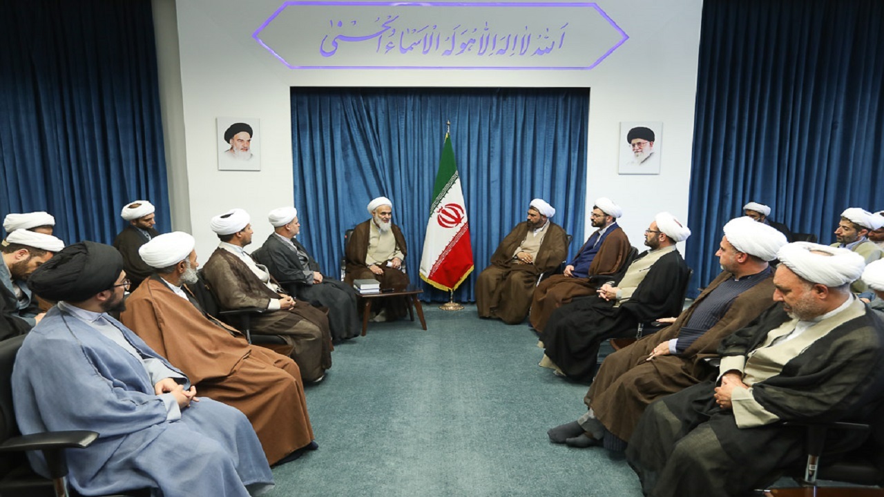 نقش‌آفرینی فرهنگی حوزویان باید نمود بیشتری داشته باشد