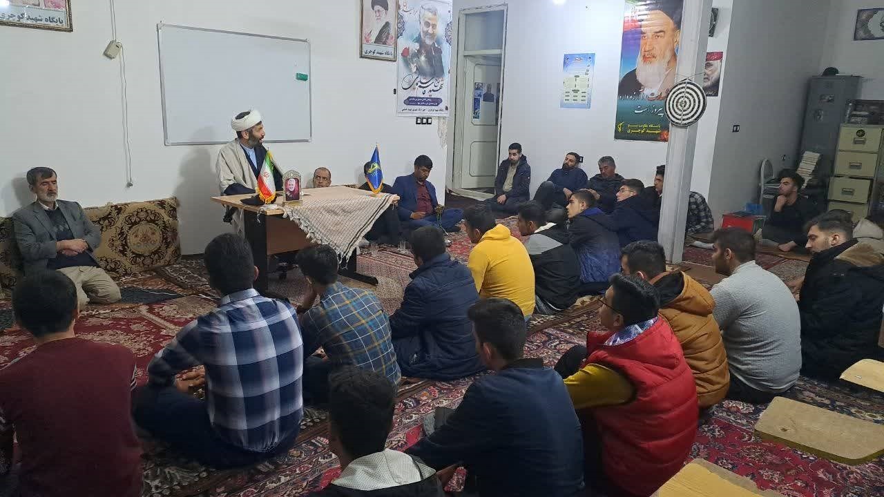 برگزاری مراسم سخنرانی در ایام ماه مبارک رمضان + تصاویر