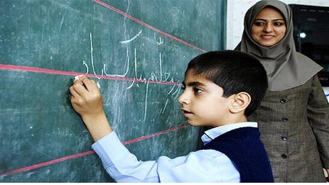 واریز بخشی از معوقات فرهنگیان به حساب‌ها