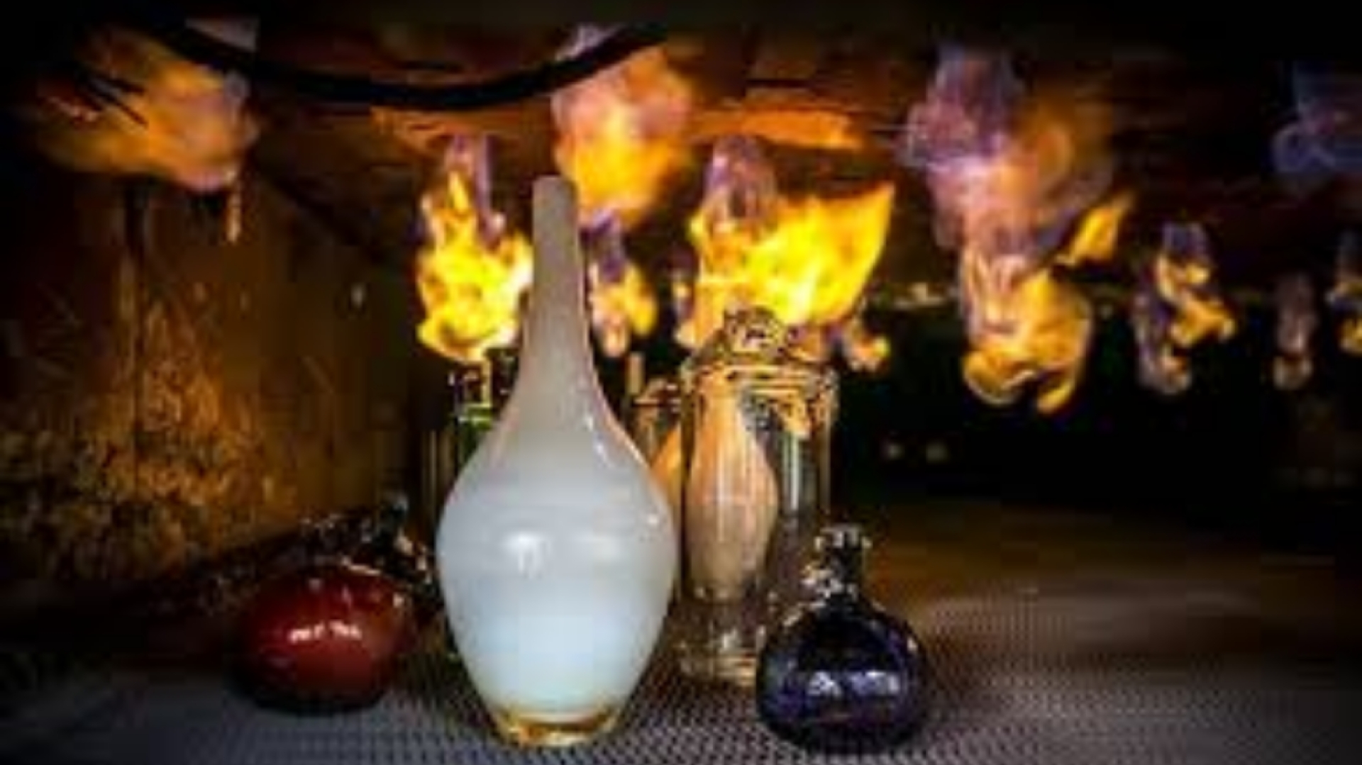 هنر جادوی آتش و خاک + فیلم