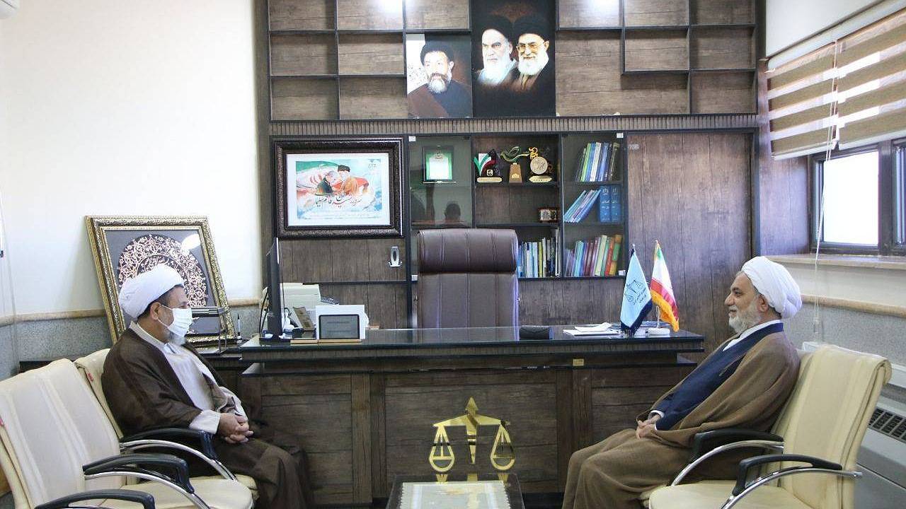 نقش موثر دستگاه قضا در تحقق شعار سال