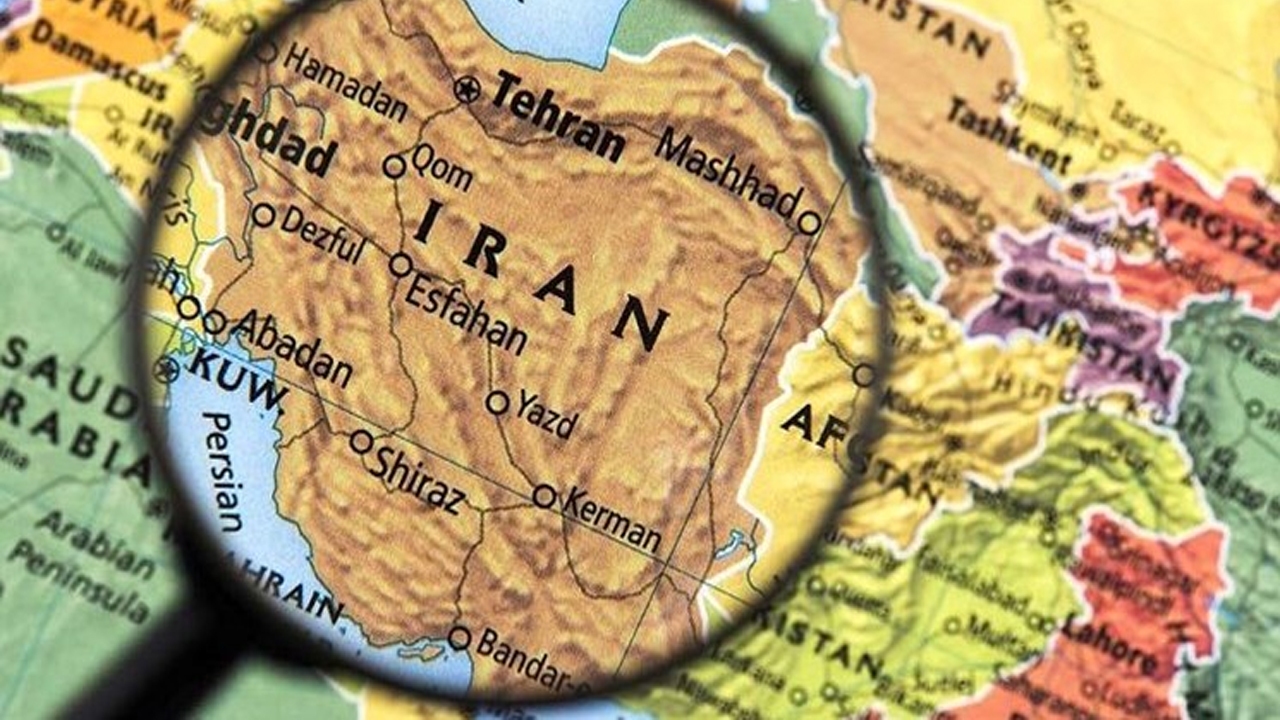 زوایای پنهان وقوع تحرکات تجزیه‌طلبانه پس از پیروزی انقلاب اسلامی